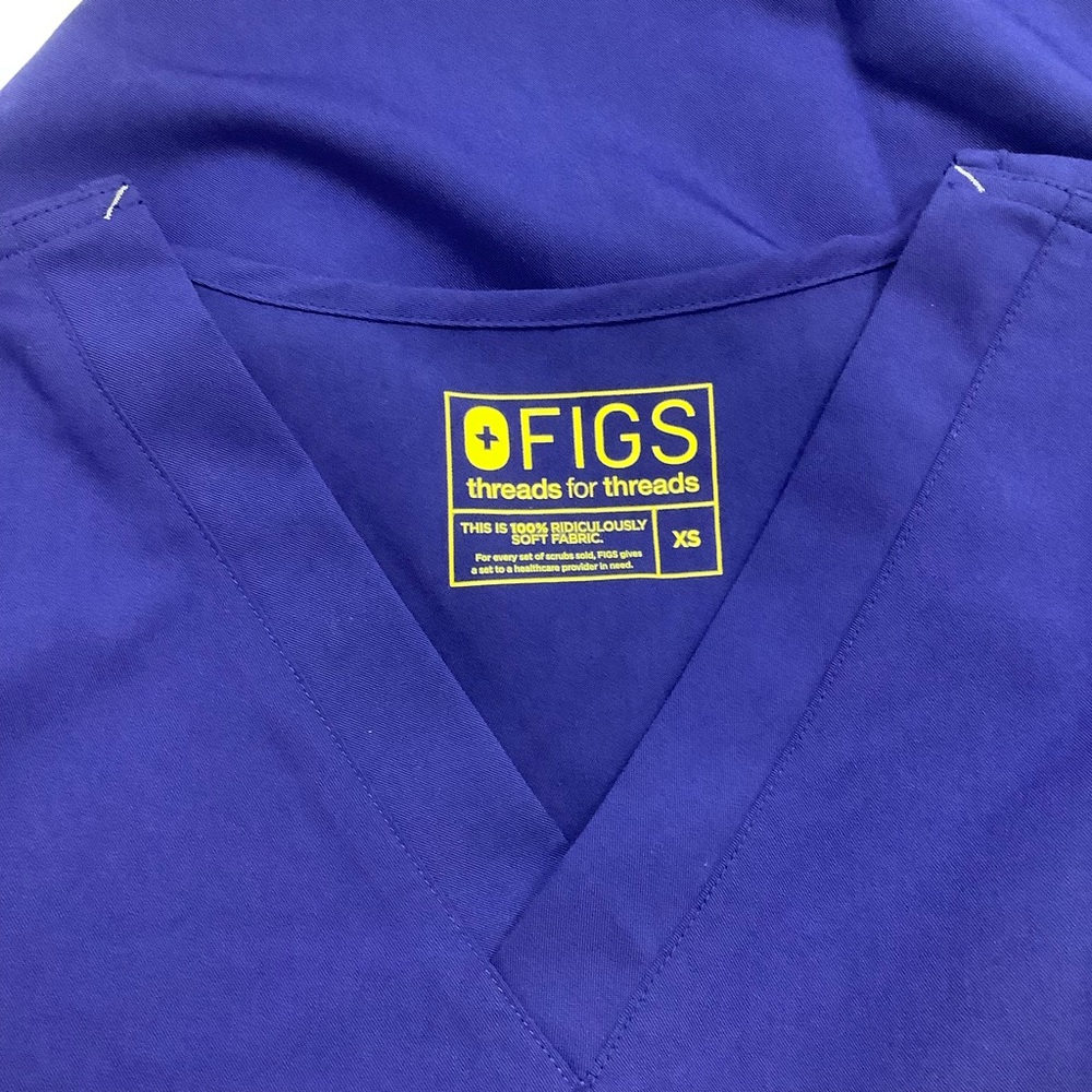 Figs Men’s Naga One Pocket Scrub Top - Picture 6 of 8